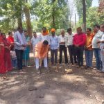 नपाध्यक्ष ने किया वार्ड 9 में बाउंड्रीवाल का भूमिपूजन