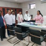 आगजनी से उजड़े घरों के पुनर्वास की मांग, सरपंच महासंघ ने सौंपा ज्ञापन