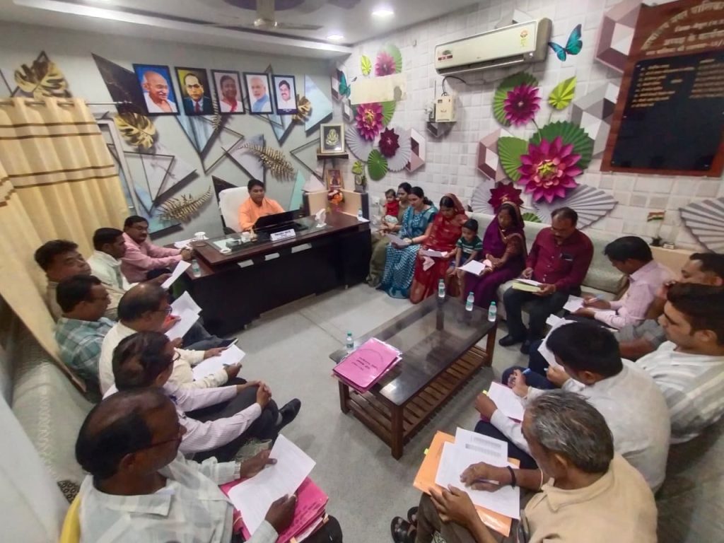 पी.आई.सी. की बैठक : छठ पूजा घाट का होगा सौंदर्गीकरण, आवारा श्वानों पर कसेगी लगाम, विभिन्न निर्माण कार्यों की दरों को दी मंजूरी