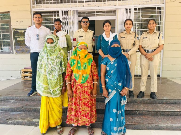 सारनी पुलिस ने अवैध मादक पदार्थ (गांजा ) तस्करी करने वाली 3 महिला आरोपीयो को किया गिरफ्तार