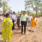 सिरपुर मॉडल के प्रगतिरत जल संरक्षण के कार्यों का कलेक्टर डॉ सोनवणे ने किया अवलोकन