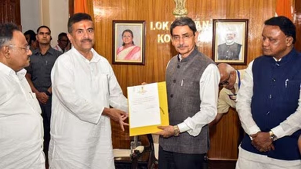 सुवेंदु बंगाल के CM होंगे, राज्यपाल से मिले : सरकार बनाने का दावा पेश किया, कल शपथ, शाह बोले- महिला सुरक्षा टॉप प्रायोरिटी