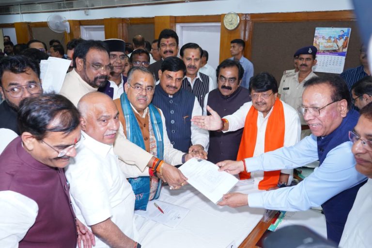 तरुण चुघ एवं रजनीश अग्रवाल ने राज्यसभा के लिए भरा नामांकन