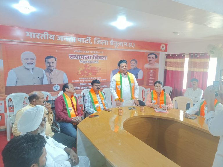 संगठन के कार्यक्रमो को बूथ तक लेकर जाना प्रथम लक्ष्य – मनजीत कलोसिया