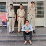 महिला की अश्लील फोटो बनाकर फर्जी सोशल मीडिया आईडी से वायरल करने वाला आरोपी सारणी पुलिस द्वारा गिरफ्तार