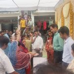 चोपना में व्यापारी संघ ने कलेक्टर डॉ. सोनवणे का किया आत्मीय स्वागत, समस्याओं के त्वरित निराकरण के दिए निर्देश